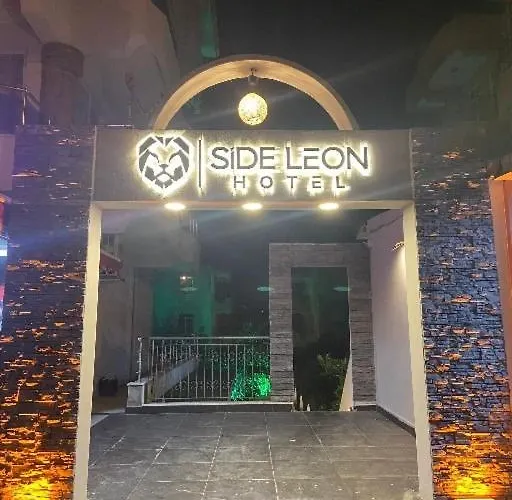 Leon * Side